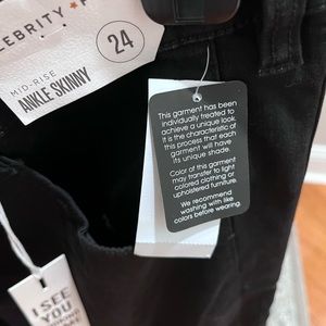 Nwt Celebrity pink black jeans